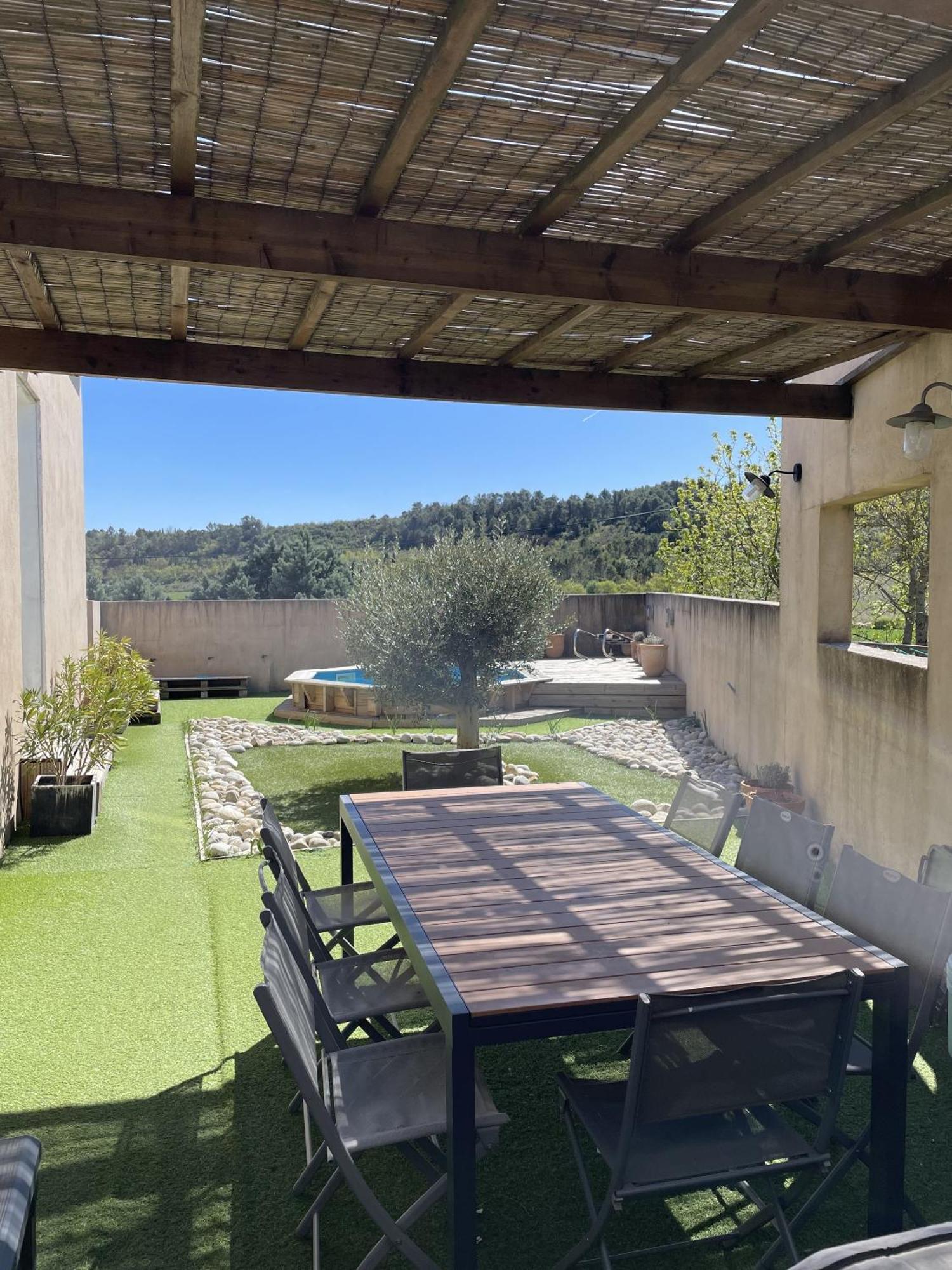 Le Gite De La Bade Villegailhenc Exteriör bild